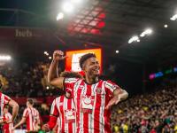 米兰体育课程-利兹联客场小胜，客场喜获三分