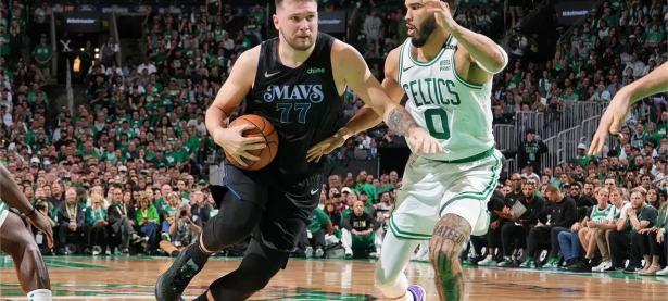 米兰体育地址-关于凯尔特人逆袭击败活塞，欧文领军表现帮助球队改写局面的信息