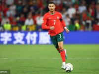 米兰体育官方-葡萄牙迎来瑞典挑战，C罗领军出征