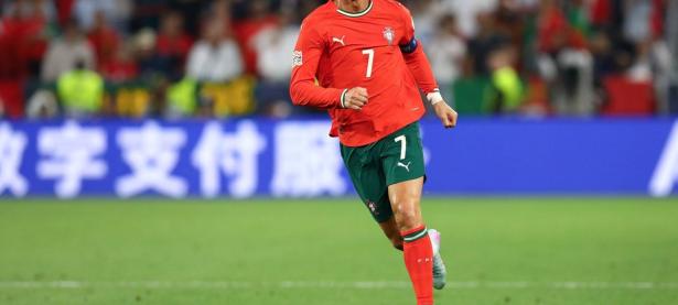 米兰体育官方-葡萄牙迎来瑞典挑战，C罗领军出征