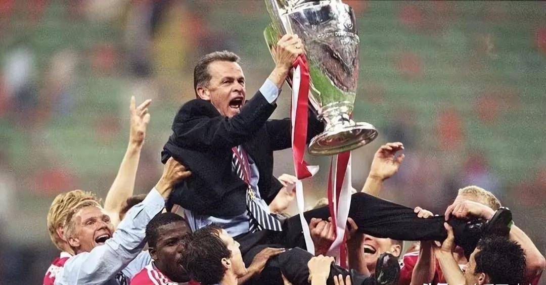 云达不来梅主帅技术出众，战术备受推崇的简单介绍