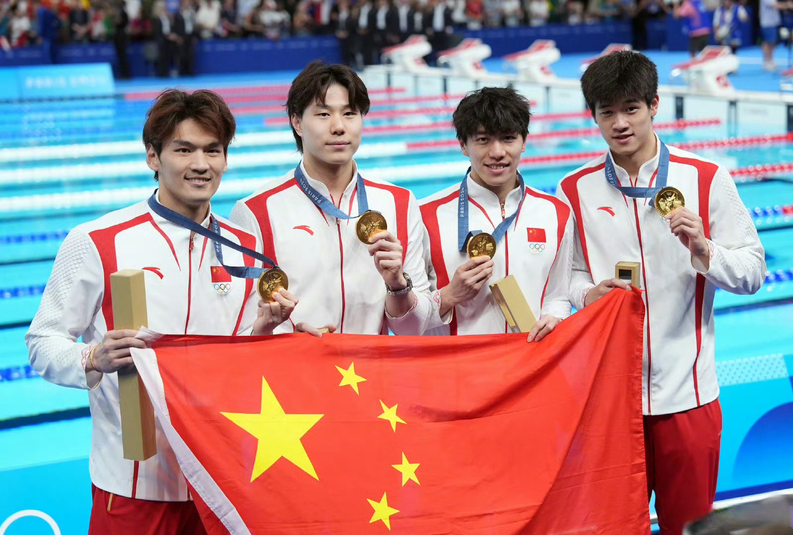 超越自我，中国队在比赛中再次获胜的简单介绍