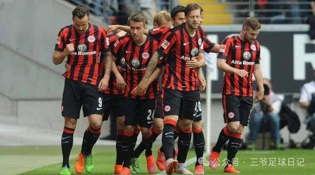 关于不来梅冲刺联赛前四发挥出色备战的信息