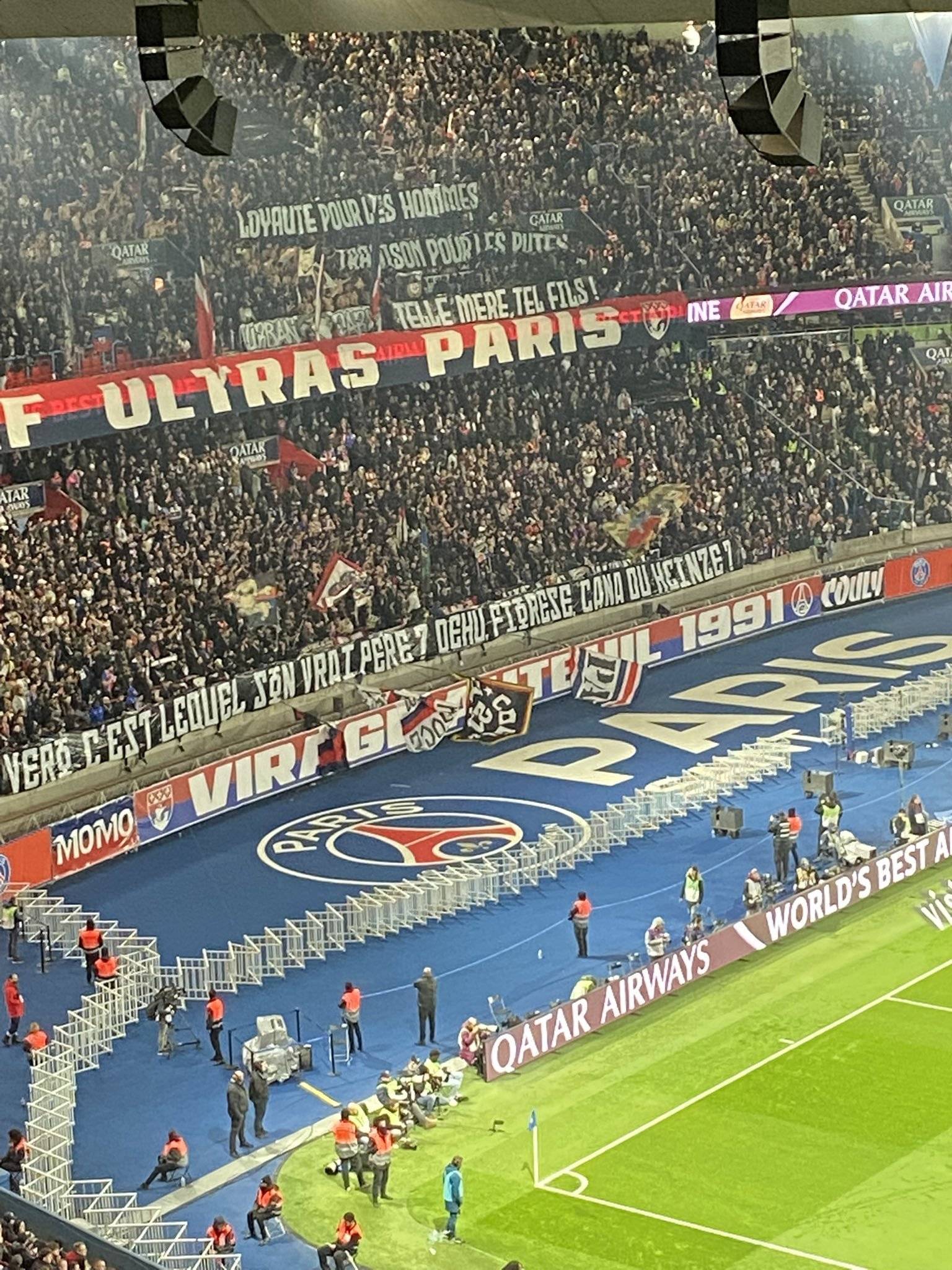 马赛主场惨败，球队状态堪忧