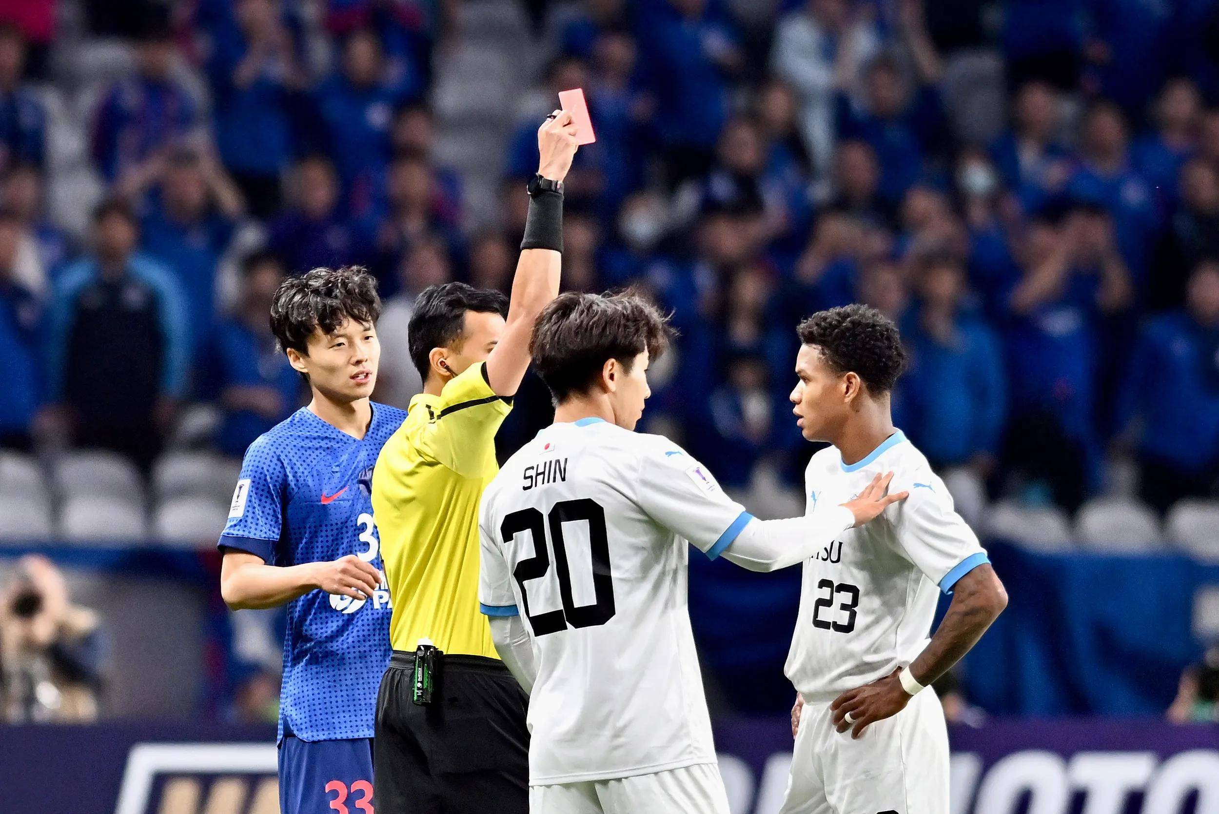 上海申花大胜，晋级亚冠八强