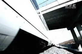 立陶宛队勇攀巅峰，实现逆袭