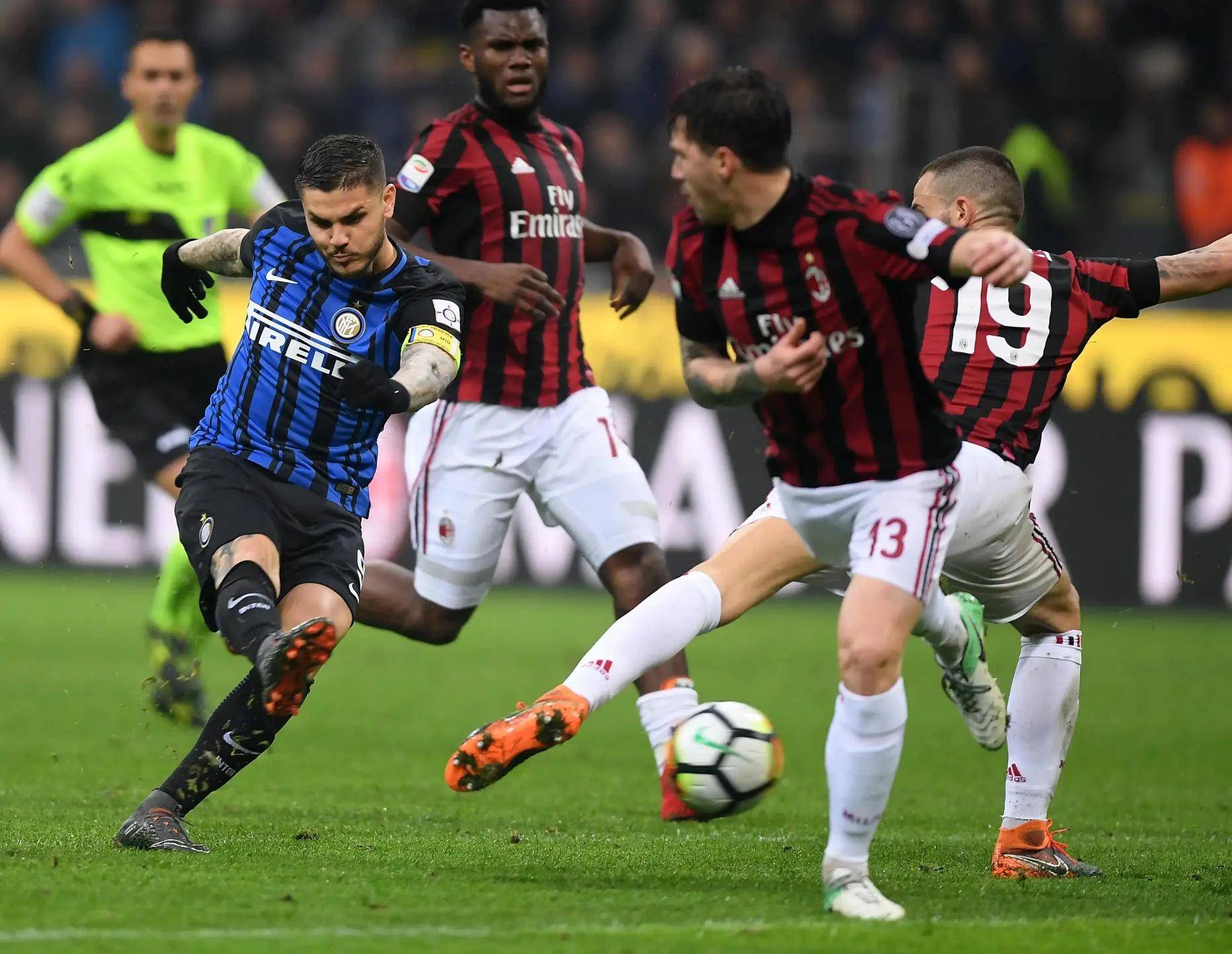 包含意大利联赛球队实力对比：谁会夺冠？的词条