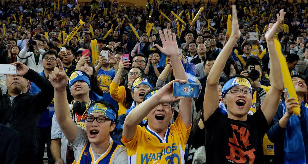 包含全明星周末活动庆典开启，球迷期待不已的词条