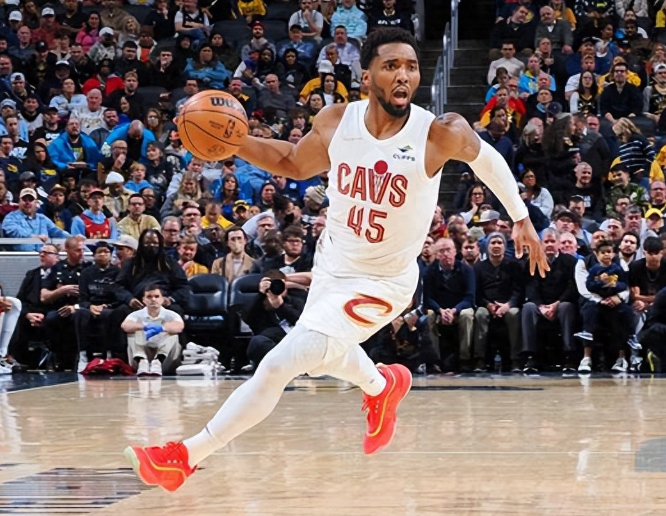 骑士新援表现不及预期，球队战绩受挫再迎挑战