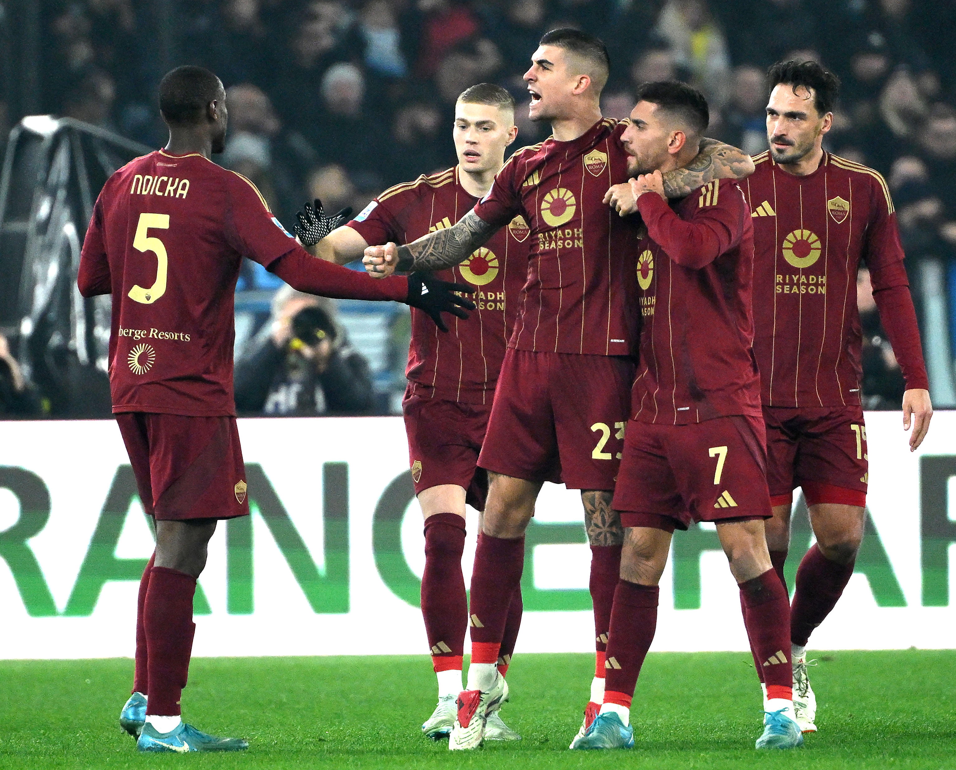 比利时国家队备战欧洲预选赛，全力以赴迎接挑战的简单介绍